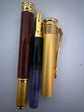 Conjunto di penne stilografiche classiche