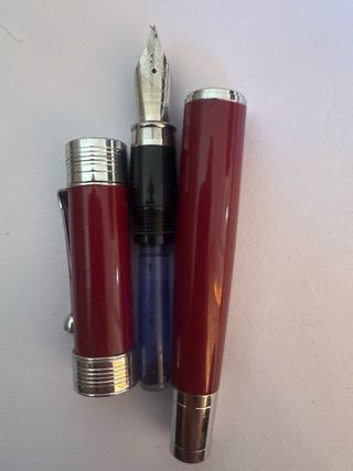 Conjunto di penne stilografiche classiche