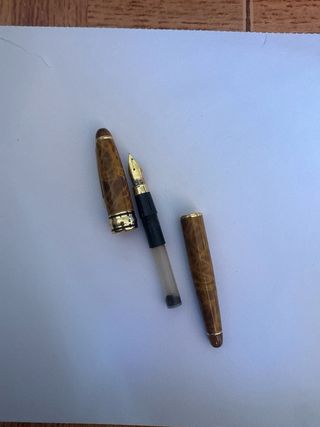 Conjunto di penne stilografiche classiche