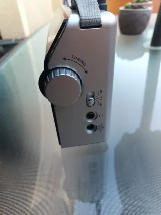 Radio Sangean PR-D6 AM/FM Negra.