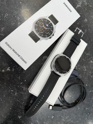 Samsung Galaxy Watch8 Classic Negro/Plata