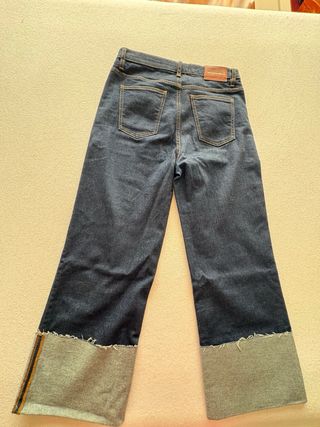 Vaqueros Zara Anchos Desgastados