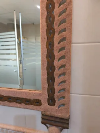Espejo y apliques de pared