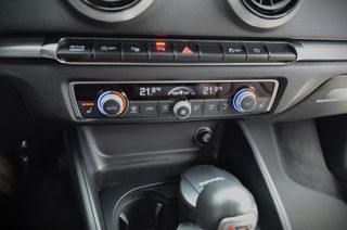 Audi A3 S-Line S-Tronic+Navegacion+Carplay+Gancho