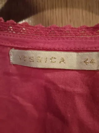 Blusa fucsia cruzada