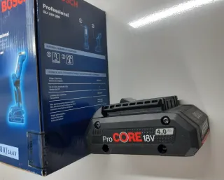 Linterna Bosch GLI 18V-300 + Batería