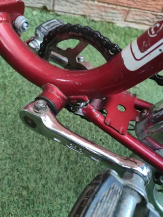 Bicicleta antigua GAC infantil roja