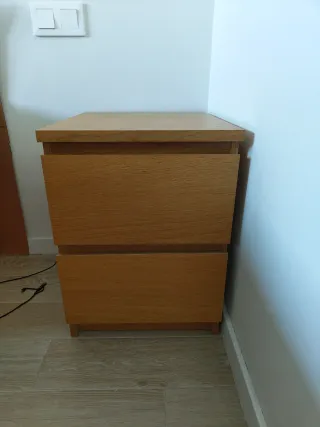 Mesitas de noche Ikea madera