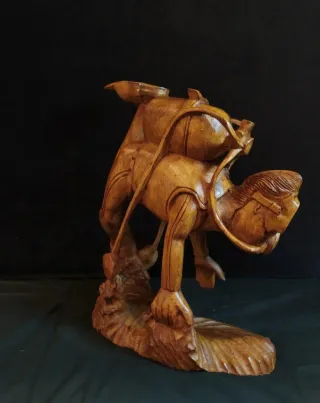 Statua subacqueo intagliata a mano in legno