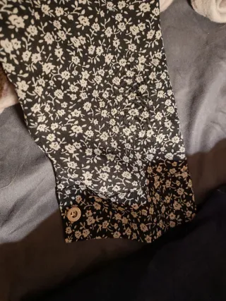 Vestido floral negro y blanco