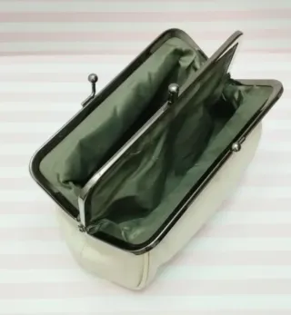 NOVEDAD! MONEDERO PIEL AUTÉNTICA UBRIQUE BLANCO