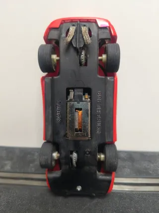 Porsche 959 Scalextric Rojo