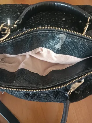 Borsa nera trapuntata