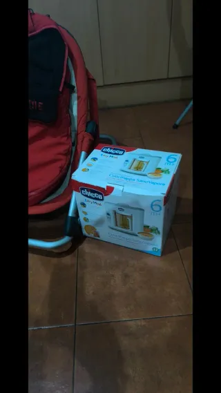 Silla mecedora de bebé.