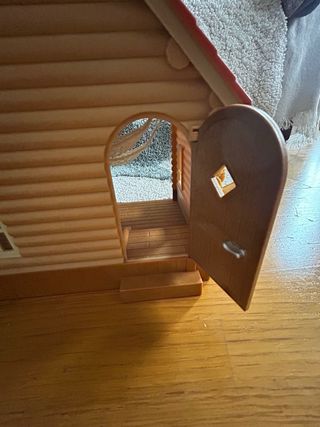 Casa de madera Sylvanian Families