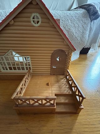 Casa de madera Sylvanian Families