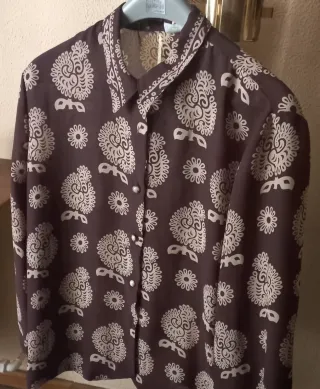 REGALO Camisa elegante talla 50/52