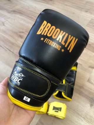 Guantes Boxeo Brooklyn Fitboxing Negros y Amarillo