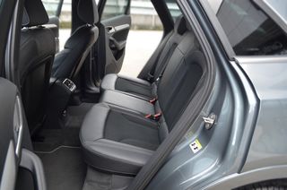 Audi Q3 S-Line Edition+Navegacion+Llanta18+Bixenon