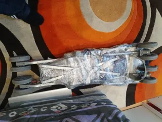 Silla Mclaren tela azul.