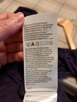 Camiseta Only manga larga morada talla M