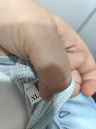 Maglia donna XL a fantasia colori pastello casette