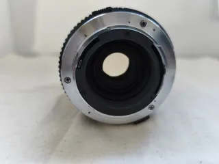 Objetivo Tokina 28-70mm OM. 1: 3,5 -4,5