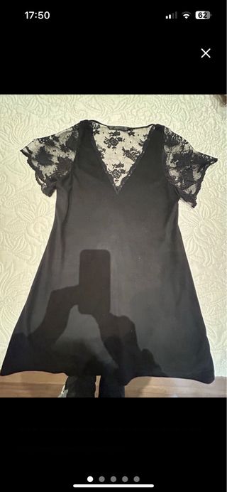 Vestido negro encaje espalda y mangas