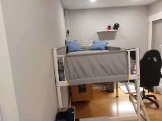 Cama alta blanca ikea