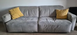 Divano a 3 posti grigio