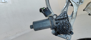 ELEVALUNAS DELANTERO DERECHO MERCEDES-BENZ CLASE