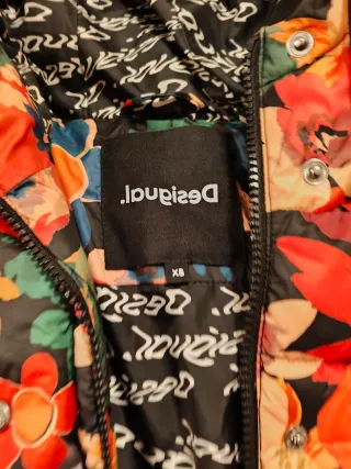 Chaqueta Desigual floral multicolor