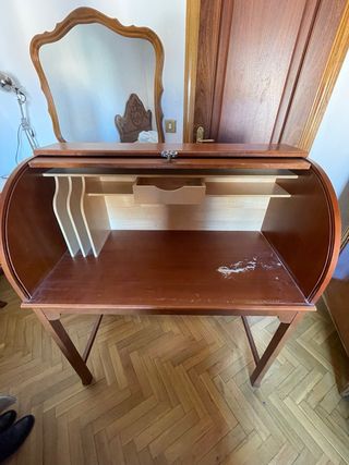 Scrivania da scrivania segretaria in legno elegante con cassetti e vassoio