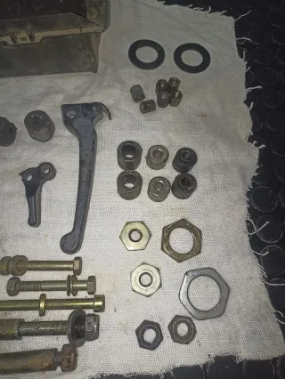 Lote piezas Derbi Variant