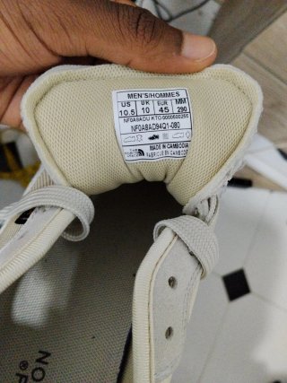 Zapatillas The North Face Beige/Gris Nuevas