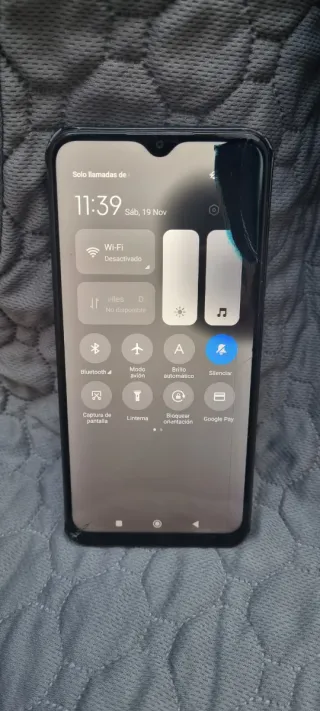 Se vende móvil tal cual sale en las fotos