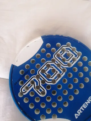 Pala de pádel Artengo 700