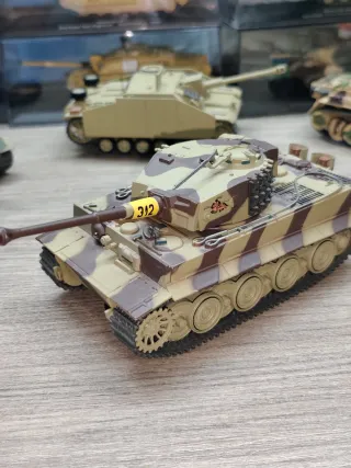 Miniatura Carro de combate Tiger I Tanque Maqueta