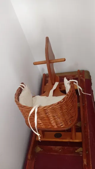 Caballito balancín madera infantil