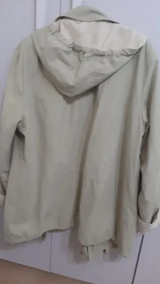 Gabardina mujer beige