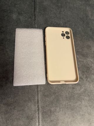 Funda iPhone 11 Pro Max Corazón Flores
