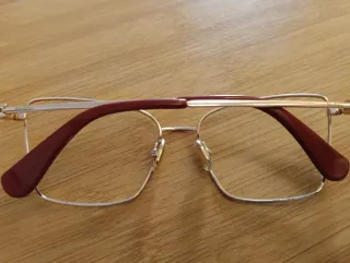 Montura de gafas Max Mara dorada y burdeos