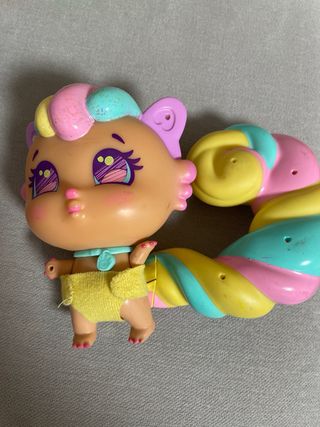 Set 3 muñecas bellies beasties y biberón