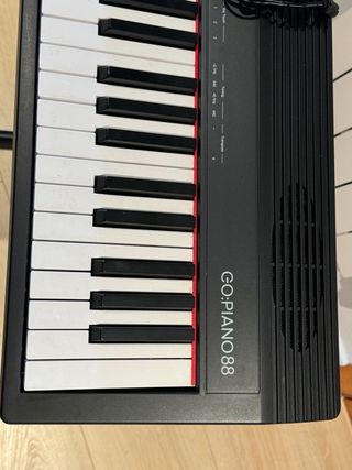 Roland GO:PIANO 88 Teclas Bluetooth + Soporte