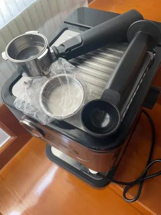 Cafetera Cecotec Power Espresso 20 Pro a estrenar