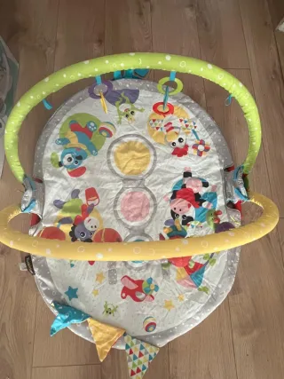 Gimnasio actividades bebé