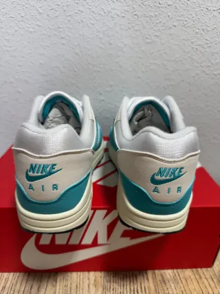 Nike Air Max 1 Teal Blanco
