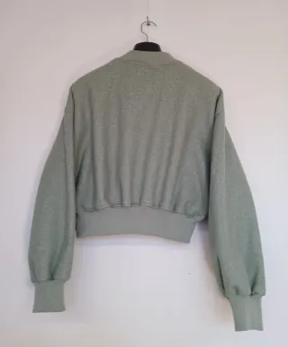 Cazadora Bomber Zara Verde Cropped