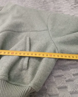 Cazadora Bomber Zara Verde Cropped