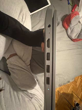 Portátil Lenovo IdeaPad 3 15ADA05 8GB